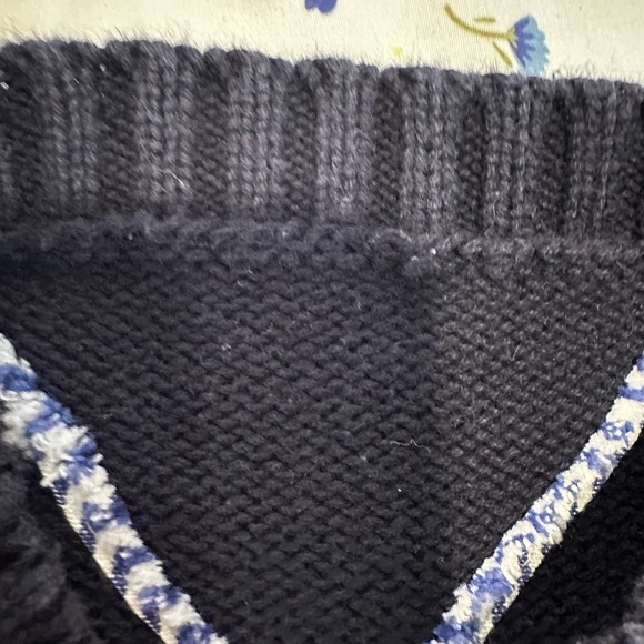 Vintage 90s Tommy Hilfiger Embroidered Geometric Nautical Crew Neck Sweater. - Picture 10 of 10